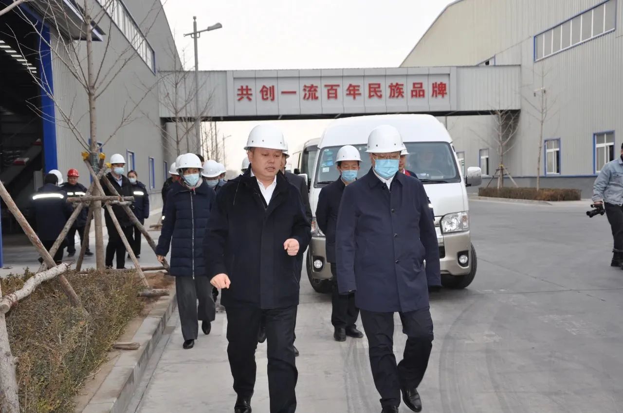 錦州市委書記劉克武一行蒞臨蘆田肥業(yè)調(diào)研指導(dǎo)